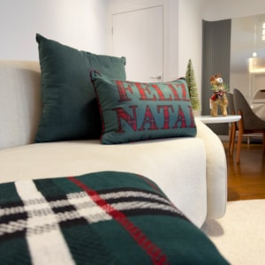Almofada Decorativa de Natal em Veludo Lisa Verde 50x50cm
