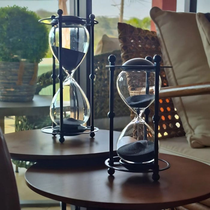 Ampulheta 30 minutos em Metal e Vidro Clear e Black - Madel Home
