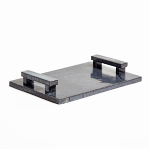 Bandeja de Resina com Alças Preto - 44cm