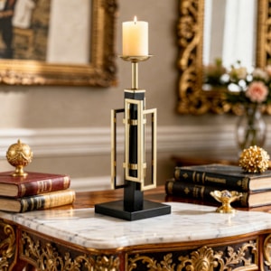 Castiçal de Mármore Metal Preto e Dourado - 40cm