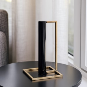 Castiçal de Metal Preto com Dourado - 20,5cm