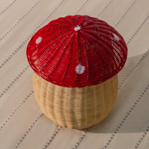 Cesto de Brinquedos de Rattan Cogumelo Vermelho