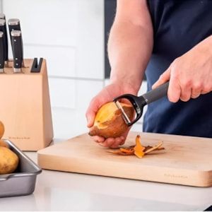 Descascador Peeler de Frutas e Legumes em Inox Cinza KitchenAid
