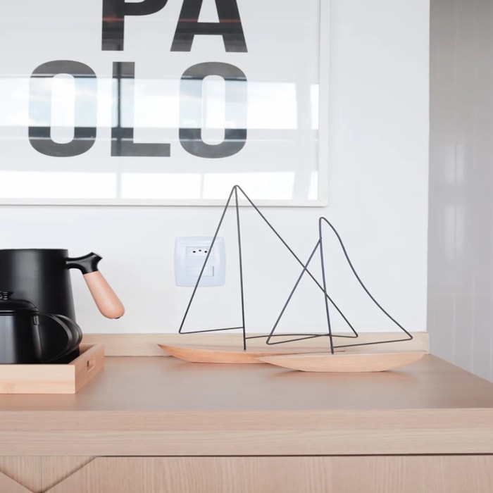 Escultura de Polirresina Barco Bege - 40cm - Madel Home