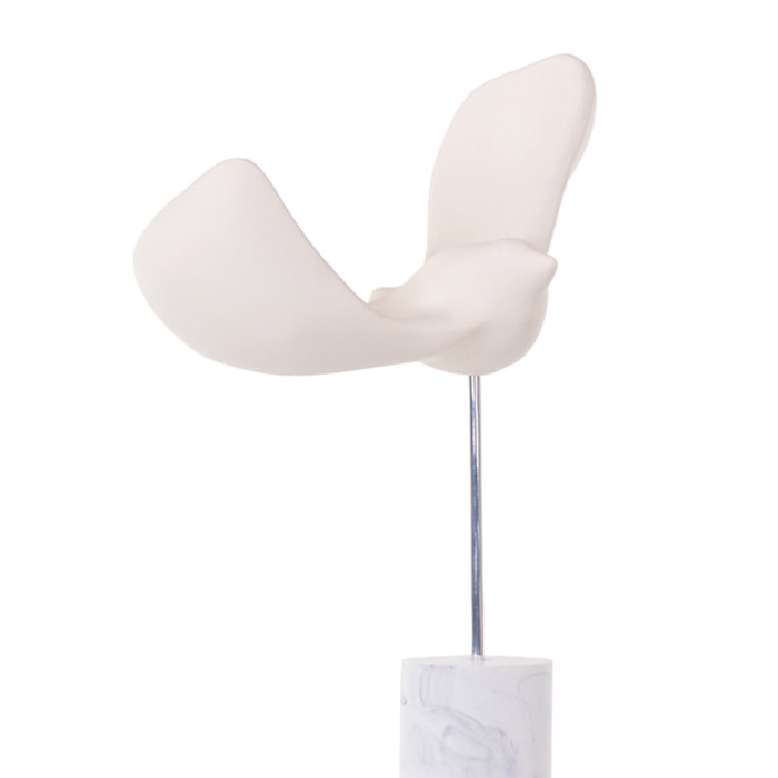 Escultura de Resina Gaivota Grande Areia - 47cm - Madel Home