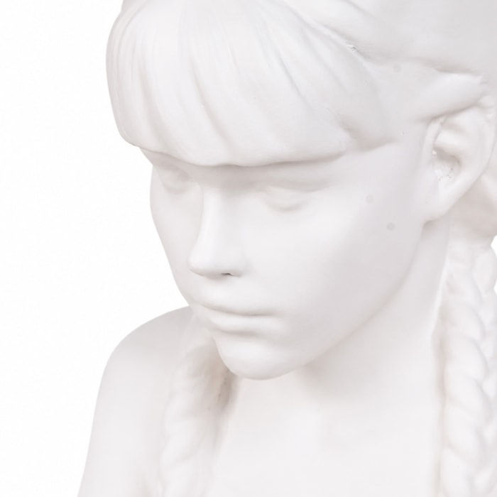 Escultura de Resina Menina Dorothy com Joaninha Branca - 32cm - Madel Home