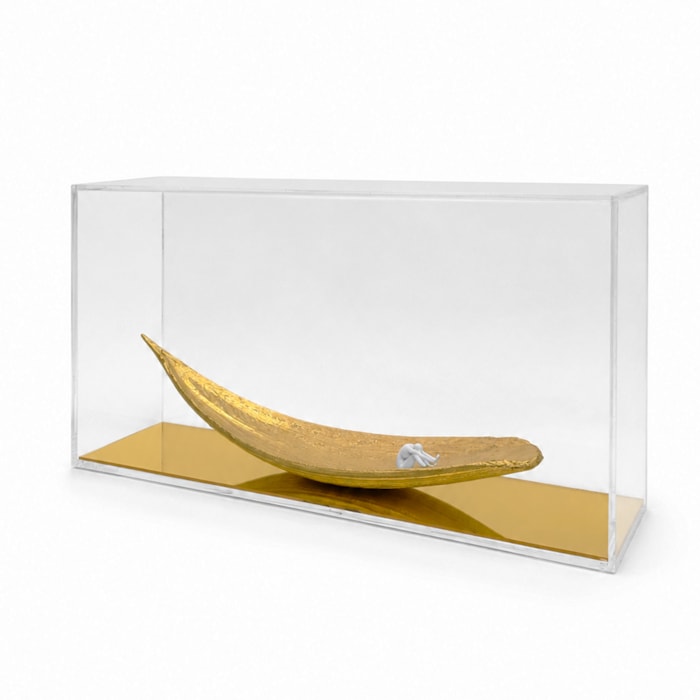 Escultura Decorativa Canoa em Acrílico Kalina Juzwiak - Madel Home