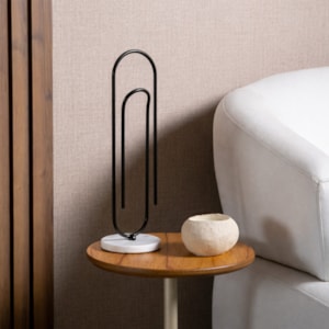 Escultura Decorativa de Mármore e Metal Clips Preto - 38cm