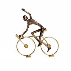 Escultura Decorativa de Resina e Metal Pedal Dourado - 18cm