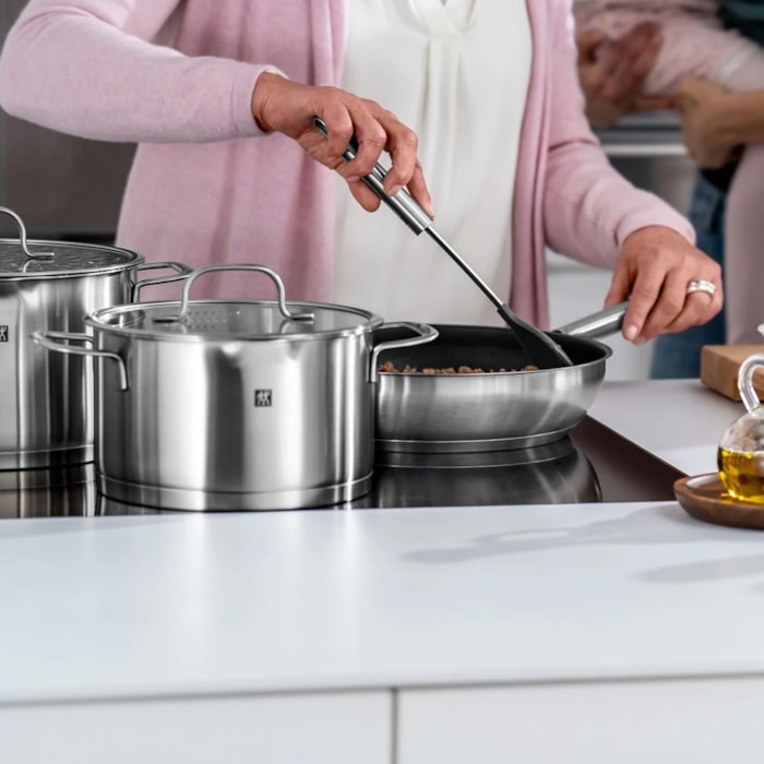 Frigideira com Tampa em Aço Inox Twin Classic Zwilling - 24cm - Madel Home