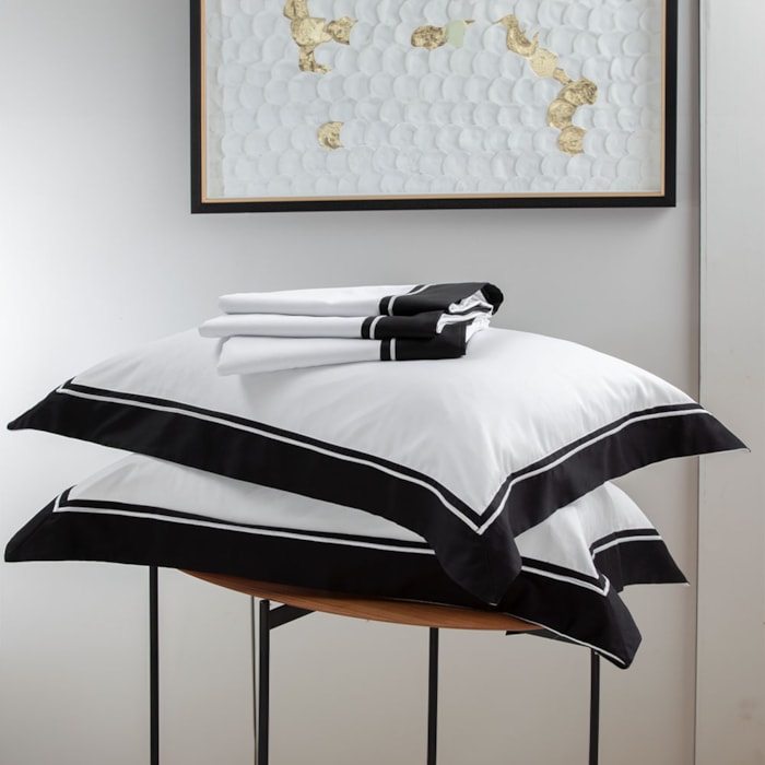 Jogo de Cama Queen 100% Algodão 300 Fios Branco/Preto Manhattan Kacyumara - Madel Home