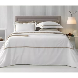 Jogo de Cama Queen 100% Algodão Egípcio 300 Fios Branco/Nocciola Vercelli Trussardi