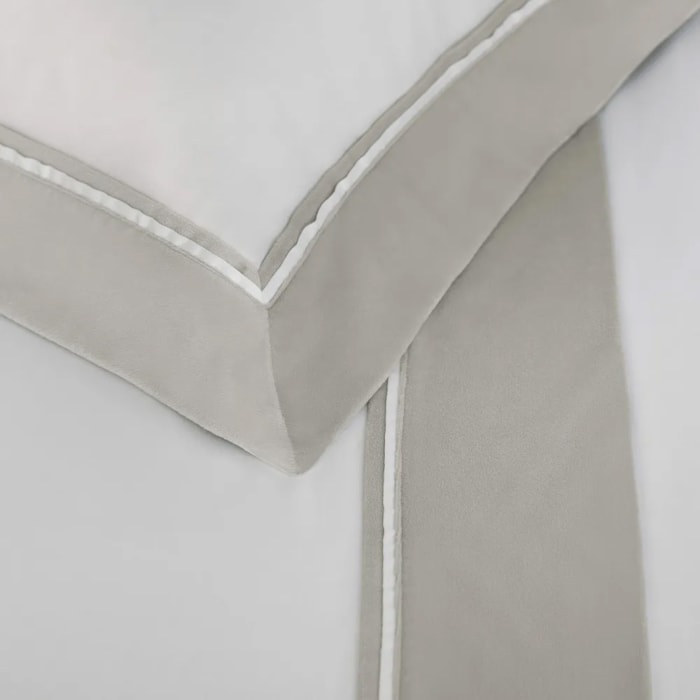 Jogo de Cama Queen 100% Algodão Egípcio 300 Fios Branco/Platino Valestro Trussardi - Madel Home