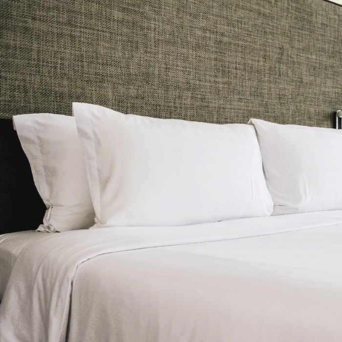 Jogo de Cama Solteiro 100% Algodão 200 Fios Nogueira Branco Liso - Madel Home