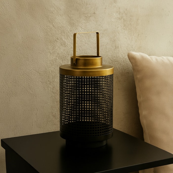 Lanterna de Metal Preto e Dourado - 40cm - Madel Home