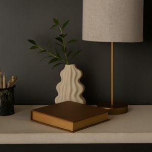 Livro Caixa Decorativa em Mdf com Detalhe em Pu Bronze - 32cm