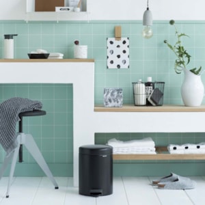 Lixeira de Aço New Icon Preto Brabantia - 5L