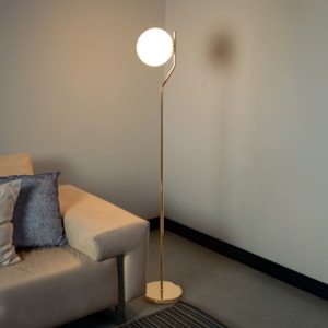 Luminária de Piso Metal Aki Dourado - 5W