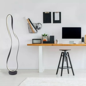 Luminária de Piso Metal Flow Preto LED - 35W