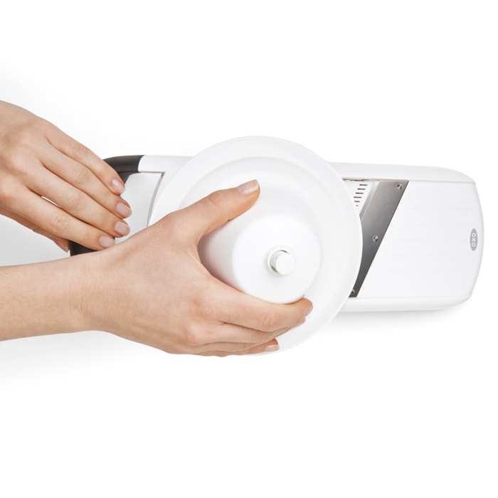 Mandoline Fatiador Manual em Plástico e Lâminas em Inox Branco Oxo - Madel Home