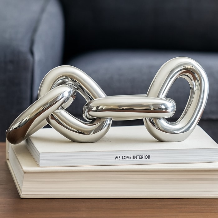 Peça Decorativa de Cerâmica Corrente 4 Elos Prata - 38cm - Madel Home