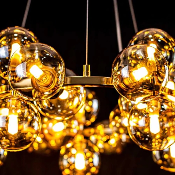 Pendente de Metal e Vidro Halo Dourado - Madel Home