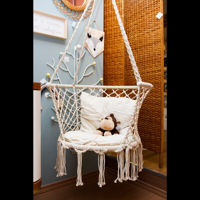 Poltrona de Pendurar com Almofada em Macramê Branco - 76x120cm - Madel Home