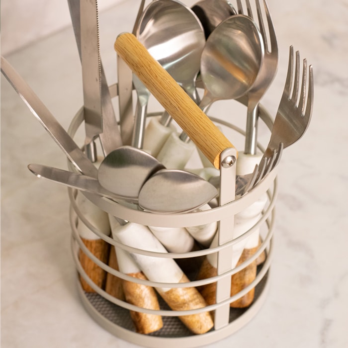 image_bf6677ce-c0fa-41ef-9a83-b2542fcb12e9