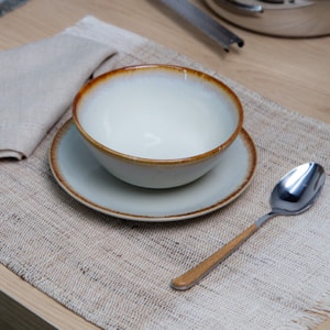 Prato de Sobremesa em Cerâmica Branco com Borda Areia Brava Noah - 20cm