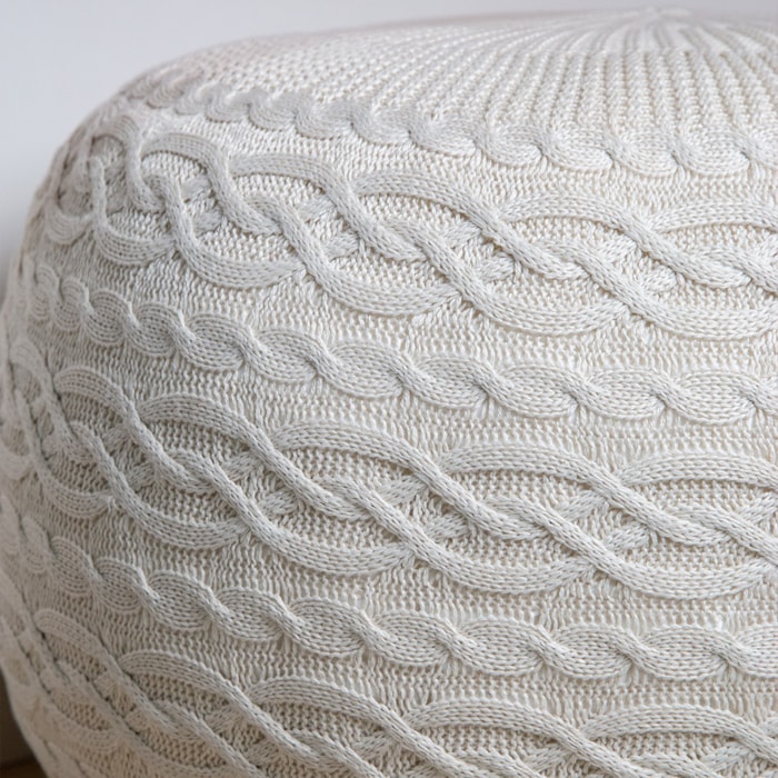 Puff Redondo em Tricot Imperial Off White - 40cm - Madel Home
