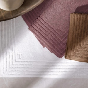 Toalha de Piso Linee 100% Algodão Marsala Trussardi