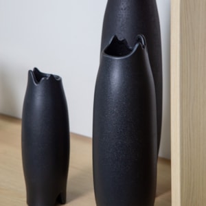 Vaso de Cerâmica Linha Preto P - 31cm