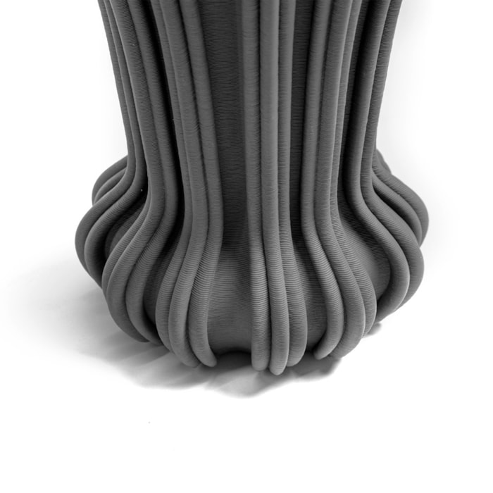 Vaso de Cerâmica Verona Preto Baixo - 34cm - Madel Home