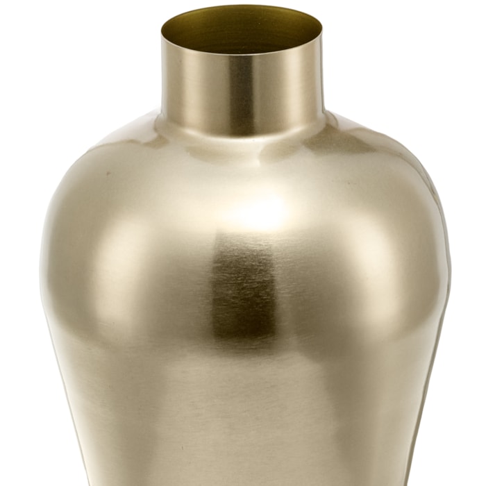 image_9b973830-fa1d-4c2b-9a9a-d4d77e0eeba4