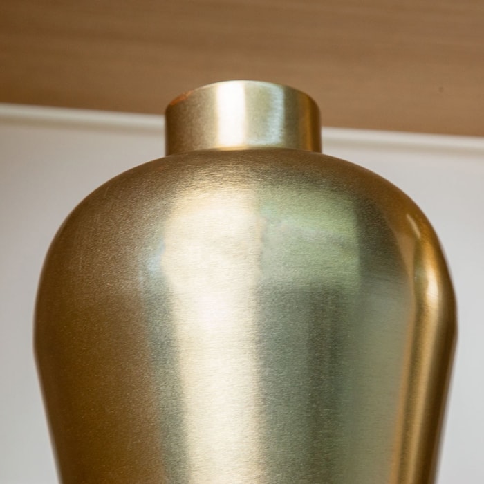 image_a7cf9ba7-cf2d-44b8-a105-99e8fd39df42