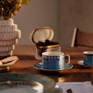 Xícara Chá Com Pires Swarovski Porcelana Rosenthal Azul